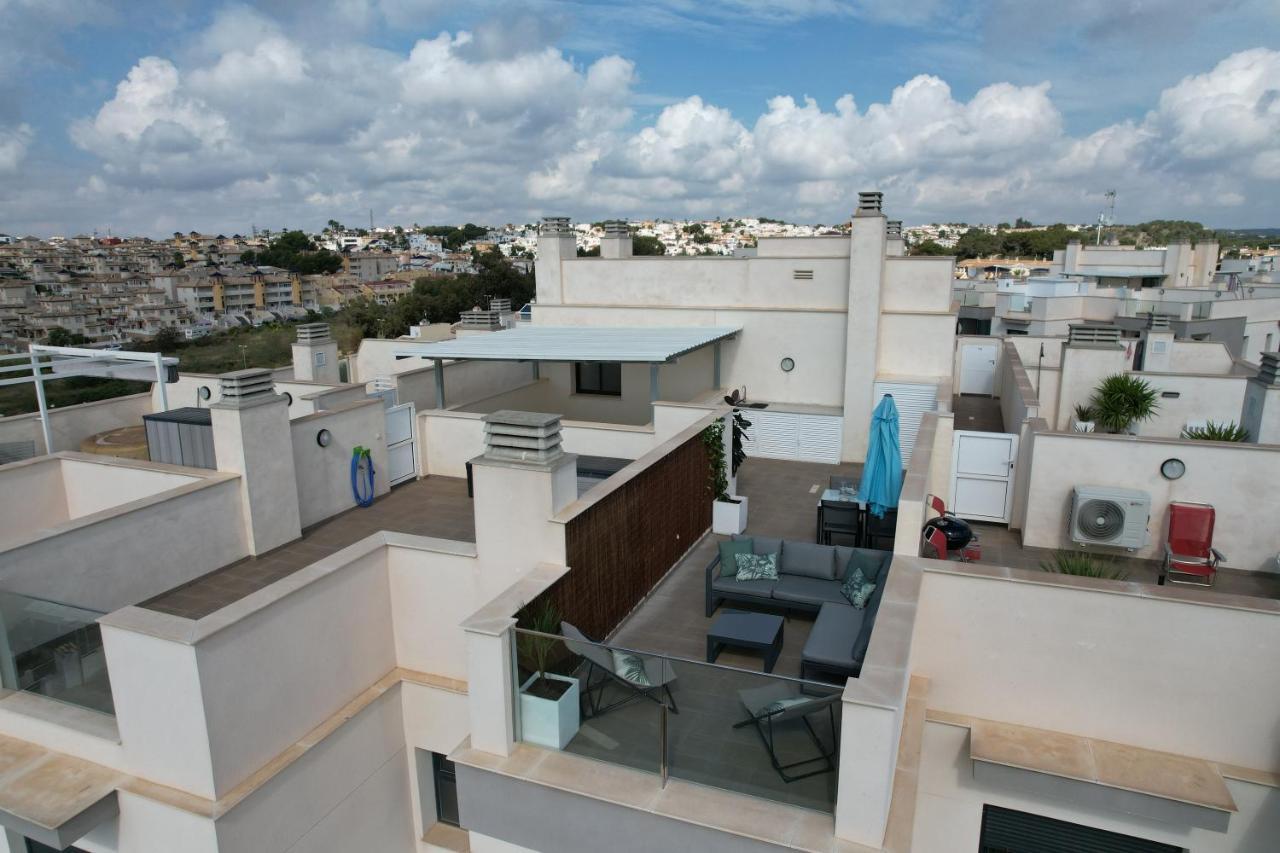 Luxurious Flat & Private Rooftop In Villamartin Orihuela Costa Dehesa de Campoamor  Екстериор снимка